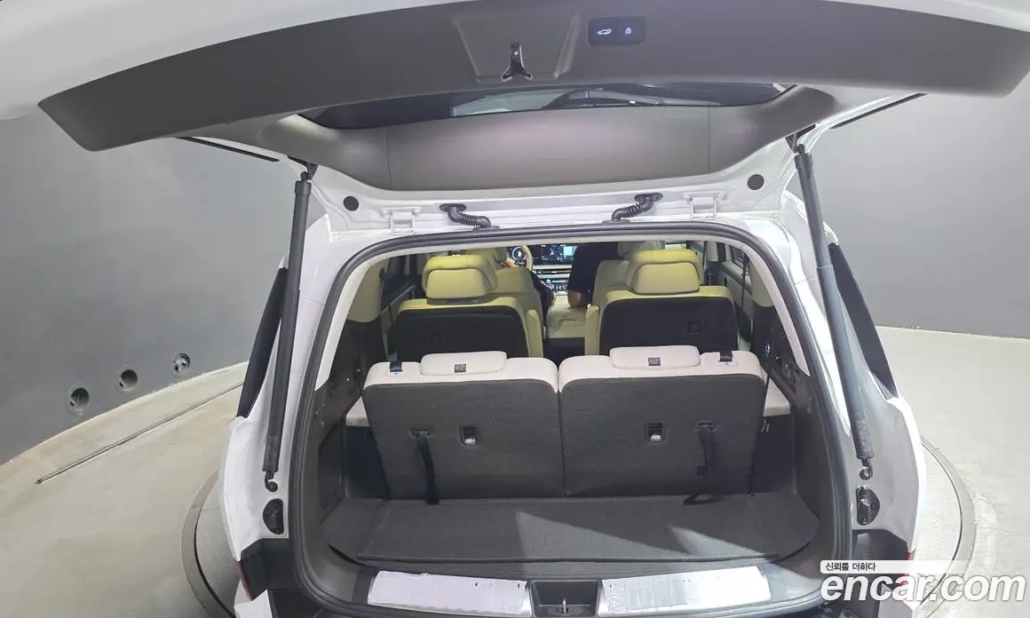 Hyundai Santa Fe 2024 1.6 автомат (гидро), фото 31