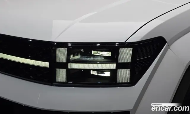Hyundai Santa Fe 2024 1.6 автомат (гидро), миниатюра 8