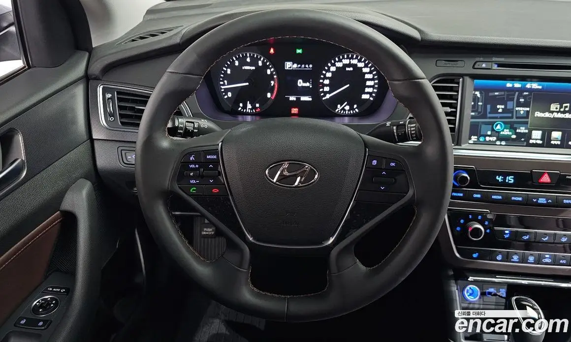 Hyundai Sonata 2017 2.0 автомат (гидро), фото 18