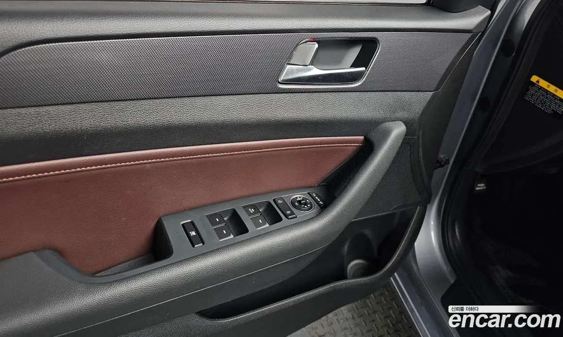 Hyundai Sonata 2017 2.0 автомат (гидро), фото 27