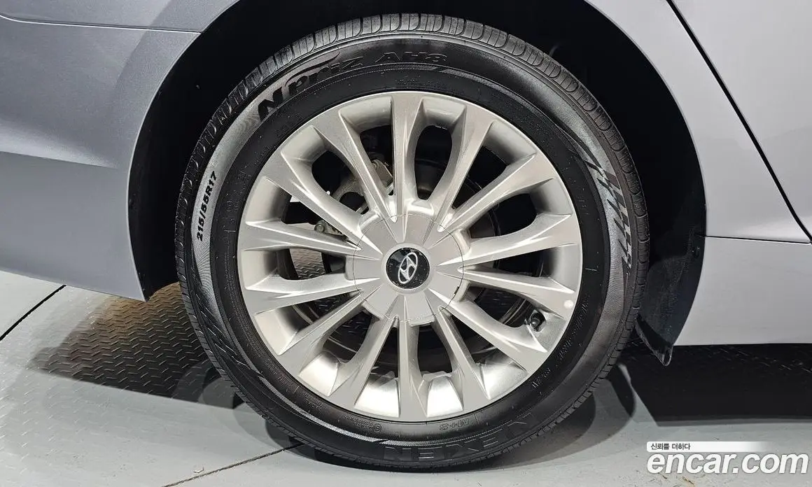 Hyundai Sonata 2017 2.0 автомат (гидро), фото 6