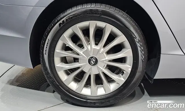 Hyundai Sonata 2017 2.0 автомат (гидро), миниатюра 6