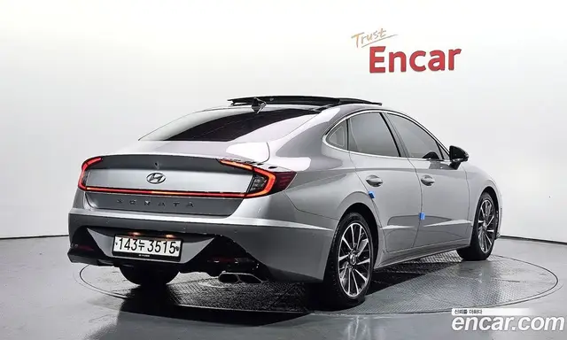 Hyundai Sonata 2020 1.6 автомат (гидро), миниатюра 2