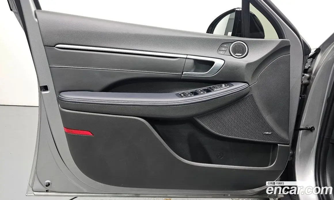 Hyundai Sonata 2020 1.6 автомат (гидро), фото 14
