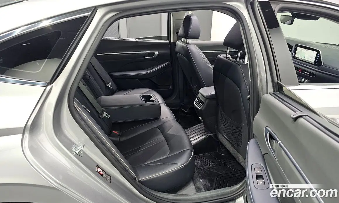 Hyundai Sonata 2020 1.6 автомат (гидро), фото 17