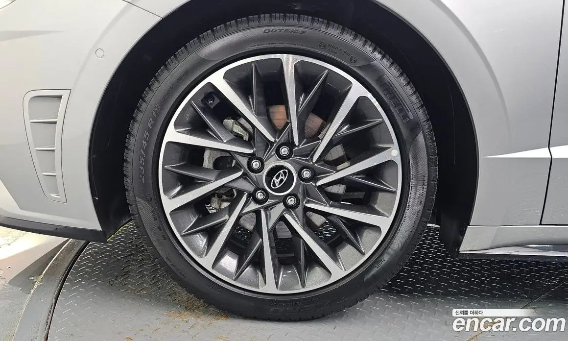 Hyundai Sonata 2020 1.6 автомат (гидро), фото 5