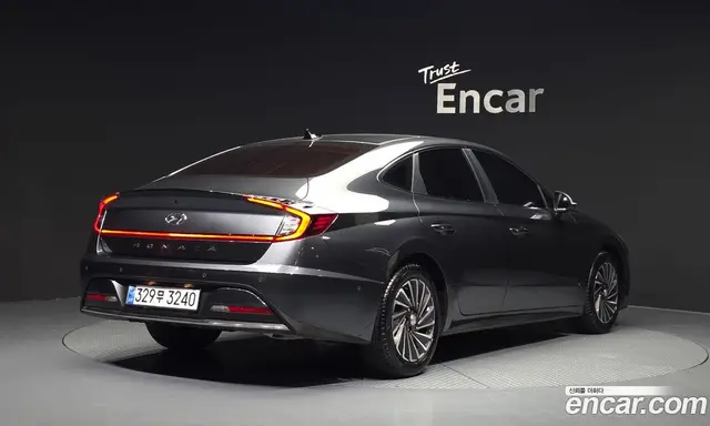 Hyundai Sonata 2022 2.0 автомат (гидро), миниатюра 2