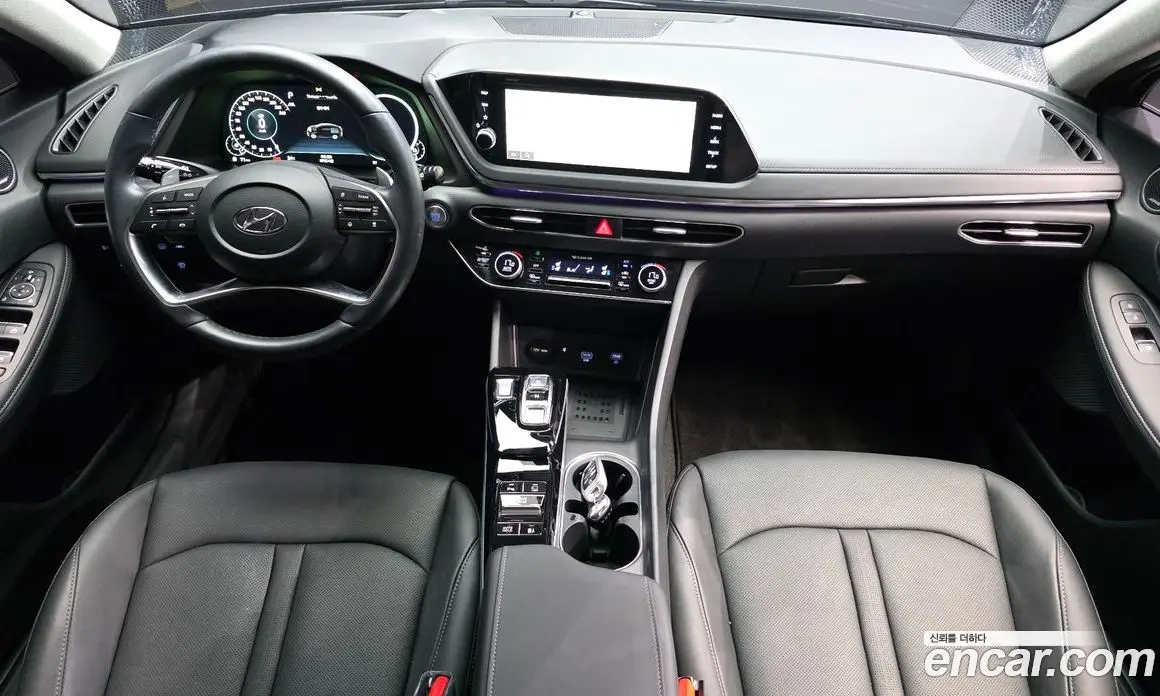 Hyundai Sonata 2022 2.0 автомат (гидро), фото 7