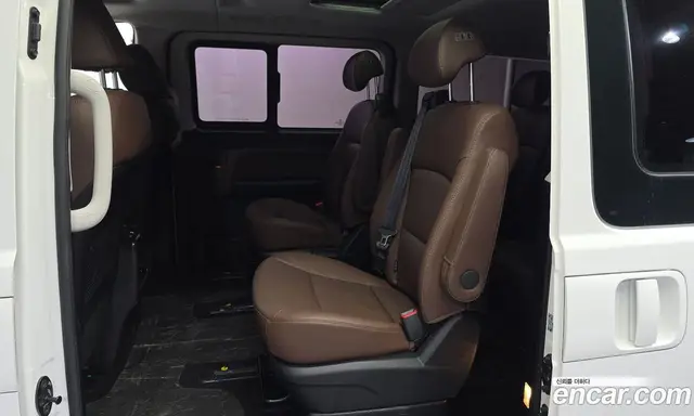Hyundai Starex 2020 2.5 автомат (гидро), миниатюра 11