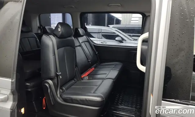 Hyundai Staria 2022 2.2 автомат (гидро), миниатюра 12