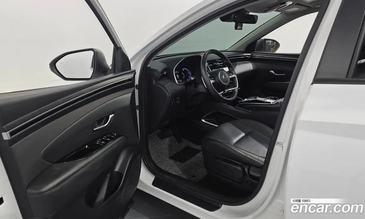 Hyundai Tucson 2023 1.6 автомат (гидро), фото 13