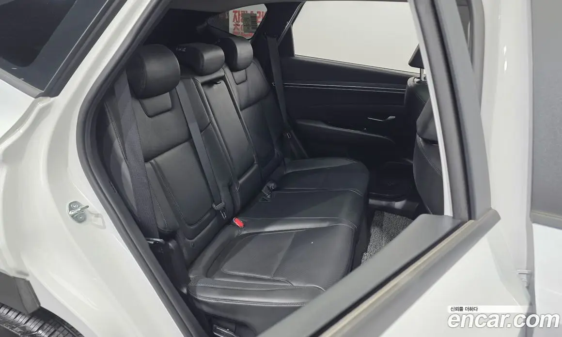 Hyundai Tucson 2023 1.6 автомат (гидро), фото 18