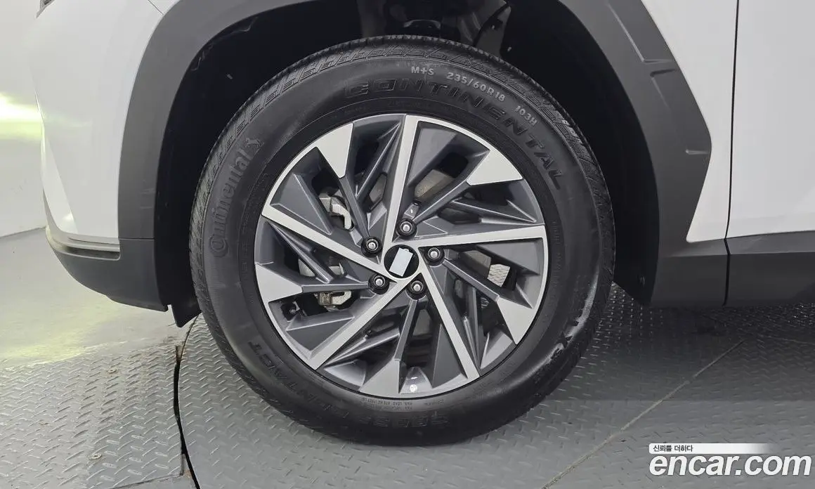 Hyundai Tucson 2023 1.6 автомат (гидро), фото 5