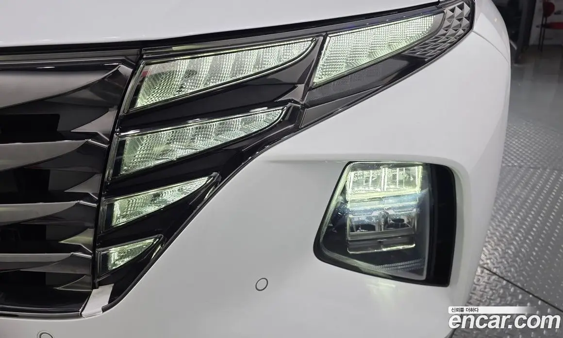Hyundai Tucson 2023 1.6 автомат (гидро), фото 8