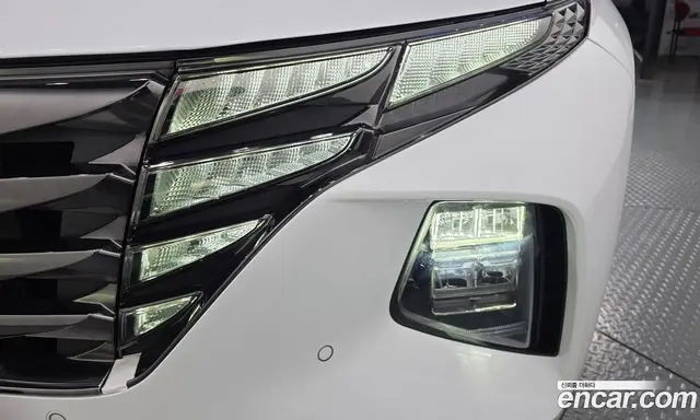 Hyundai Tucson 2023 1.6 автомат (гидро), миниатюра 8