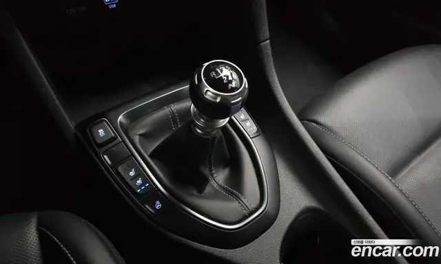 Hyundai Veloster 2021 2.0 механика, миниатюра 9