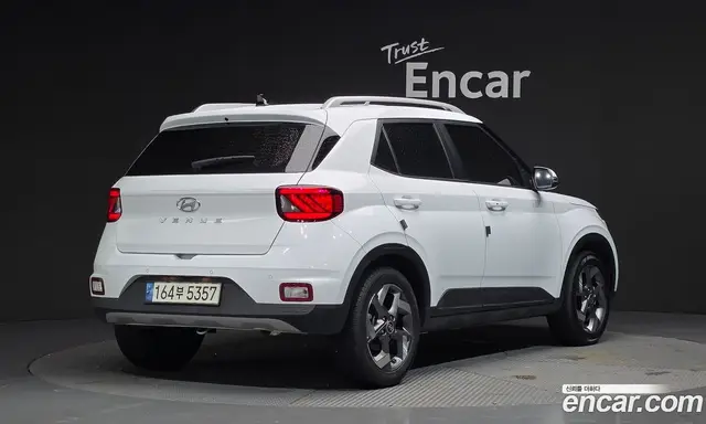 Hyundai Venue 2021 1.6 автомат (гидро), миниатюра 2