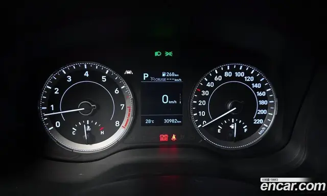 Hyundai Venue 2021 1.6 автомат (гидро), миниатюра 11
