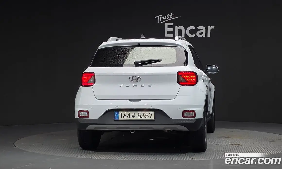 Hyundai Venue 2021 1.6 автомат (гидро), фото 4