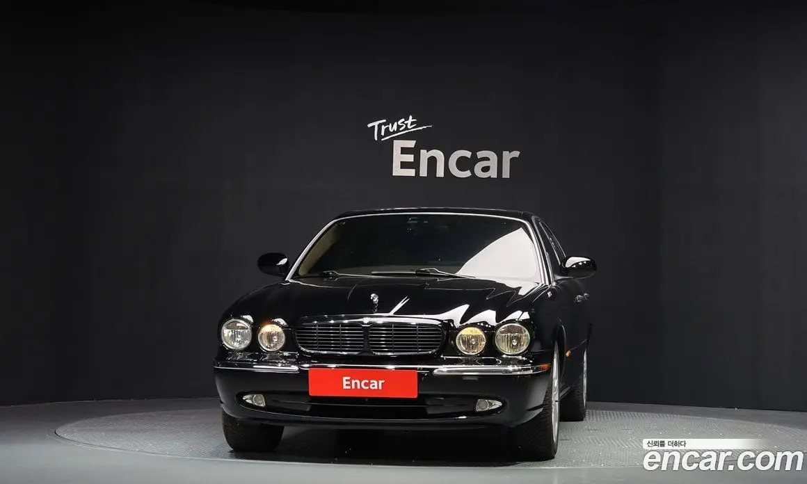 Jaguar XJ-8 2004 3.6 автомат (гидро), фото 3 Jaguar XJ-8 2004 3.6 автомат (гидро), фото 3