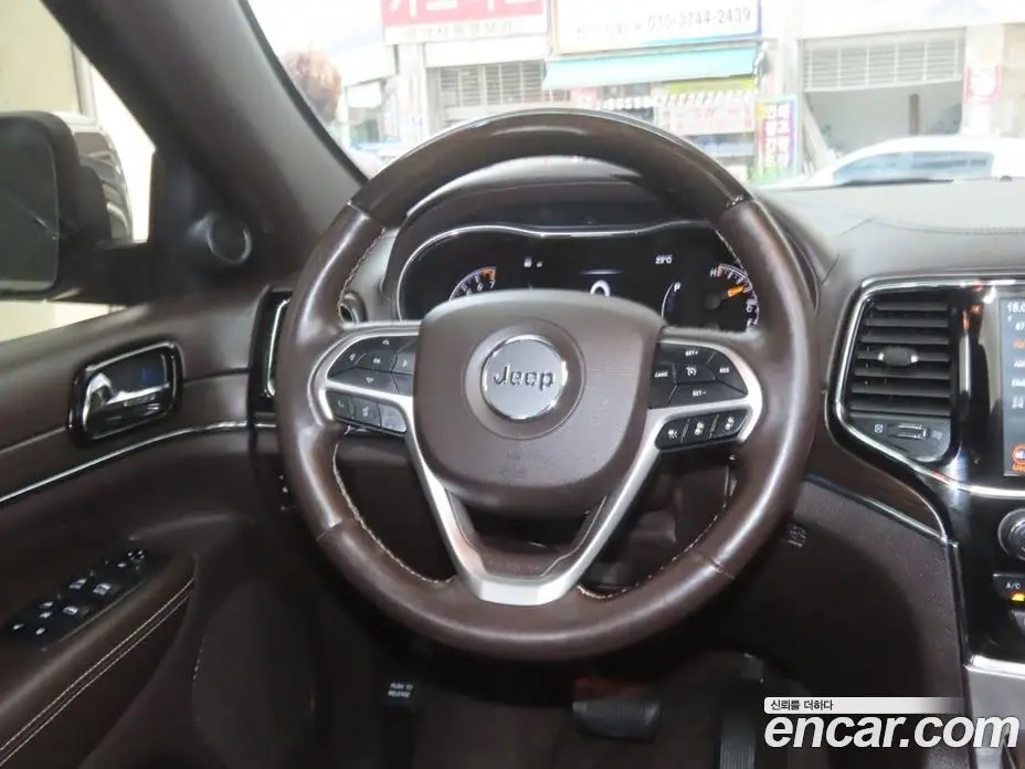 Jeep Cherokee 2019 3.6 автомат (гидро), фото 18