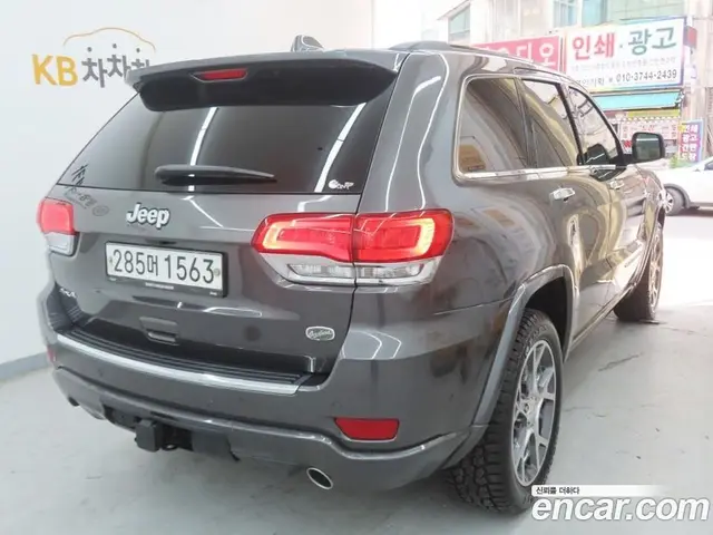Jeep Cherokee 2019 3.6 автомат (гидро), миниатюра 3