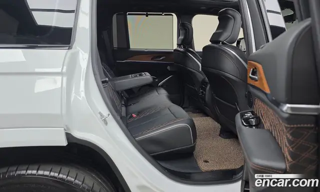 Jeep Cherokee 2023 2.0 автомат (гидро), миниатюра 12