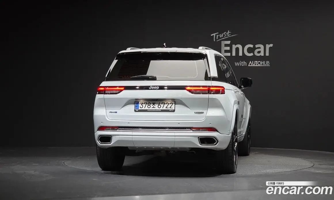 Jeep Cherokee 2023 2.0 автомат (гидро), фото 4