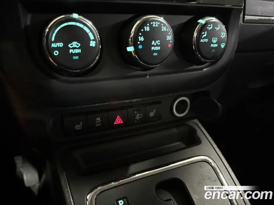 Jeep Compass 2013 2.4 автомат (гидро), фото 12