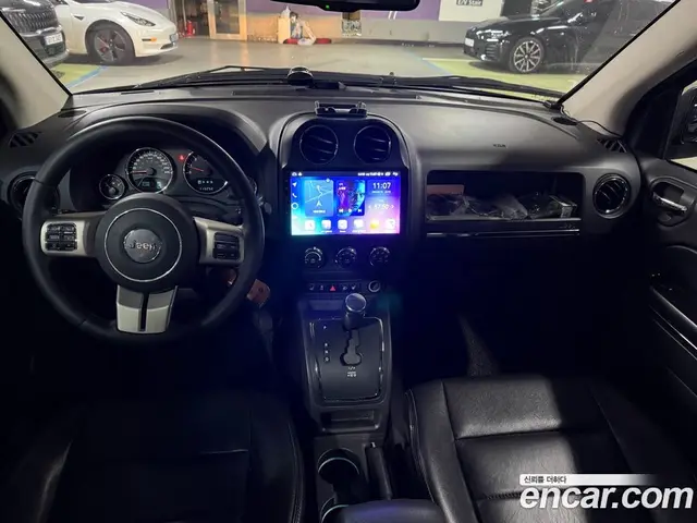 Jeep Compass 2013 2.4 автомат (гидро), миниатюра 7