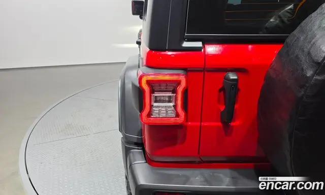 Jeep Wrangler 2022 2.0 автомат (гидро), миниатюра 9