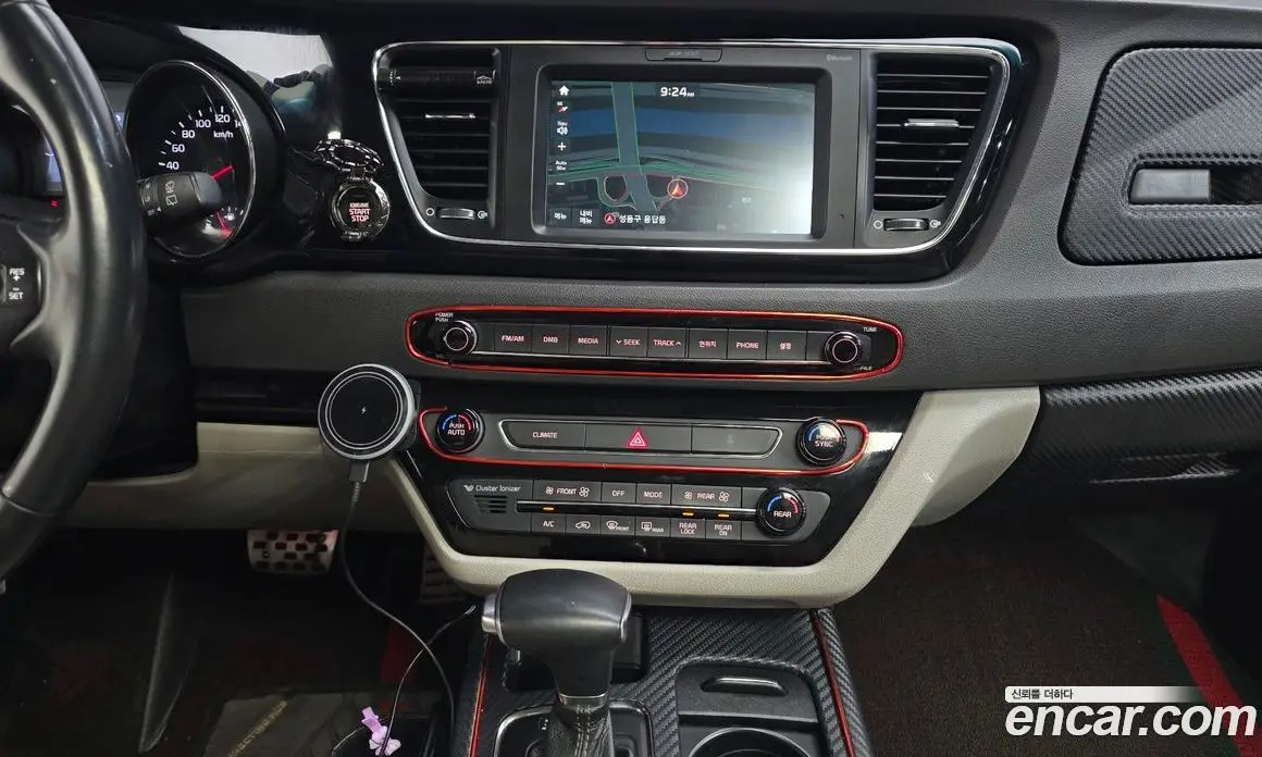 Kia Carnival 2016 2.2 автомат (гидро), фото 14