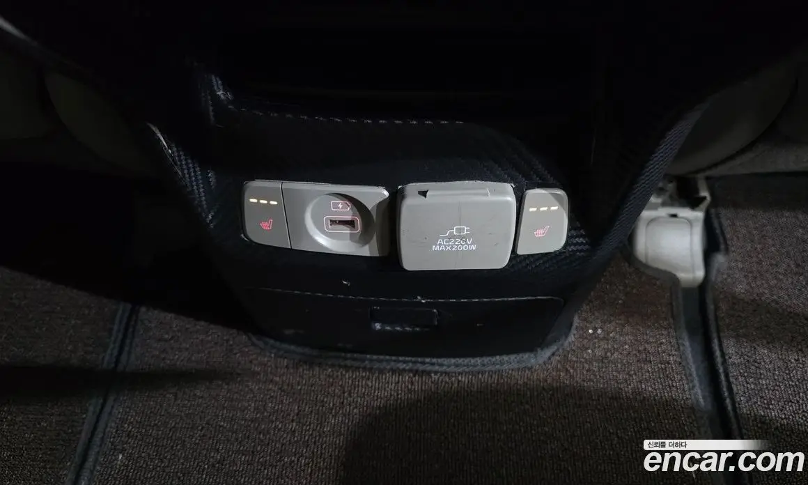 Kia Carnival 2016 2.2 автомат (гидро), фото 18