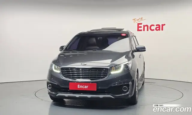 Kia Carnival 2016 2.2 автомат (гидро), миниатюра 3