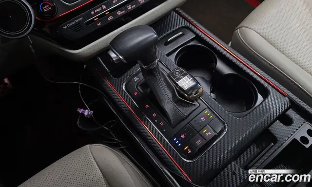 Kia Carnival 2016 2.2 автомат (гидро), миниатюра 9