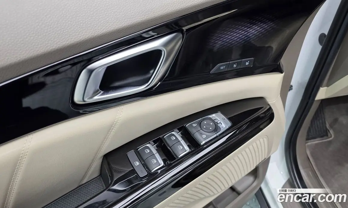 Kia Carnival 2021 3.5 автомат (гидро), фото 18