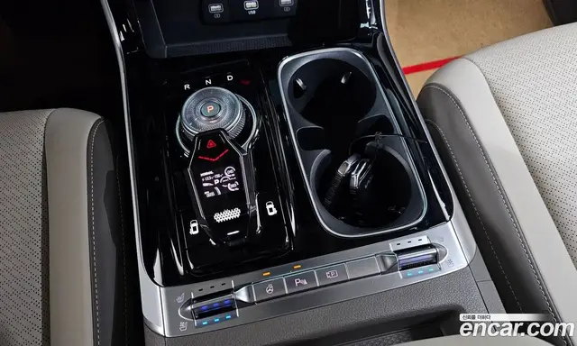 Kia Carnival 2023 3.5 автомат (гидро), миниатюра 12