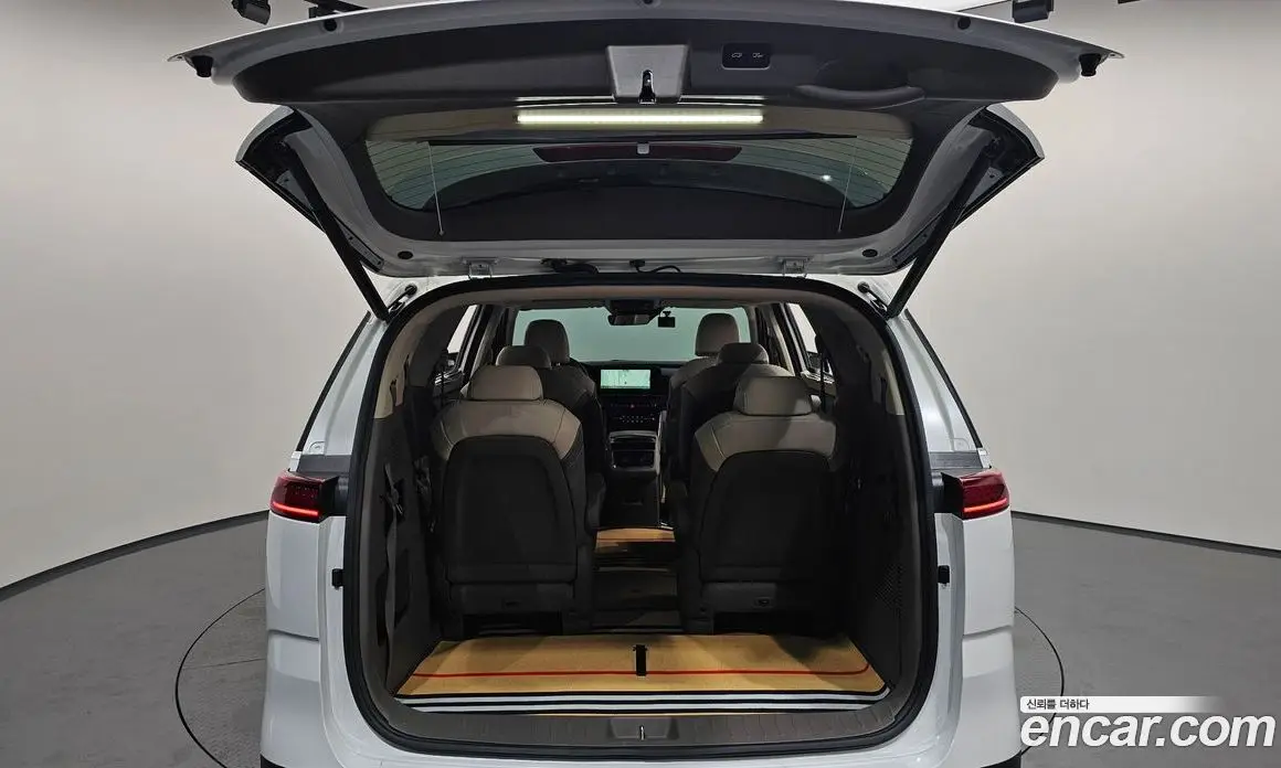 Kia Carnival 2023 3.5 автомат (гидро), фото 25