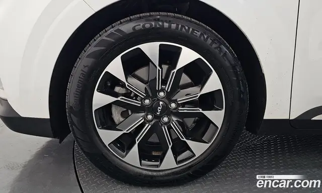 Kia Carnival 2023 3.5 автомат (гидро), миниатюра 5