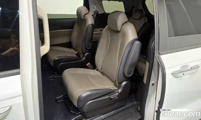 Kia Carnival 2024 1.6 автомат (гидро), миниатюра 12
