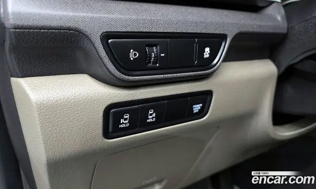 Kia Carnival 2024 2.2 автомат (гидро), миниатюра 11