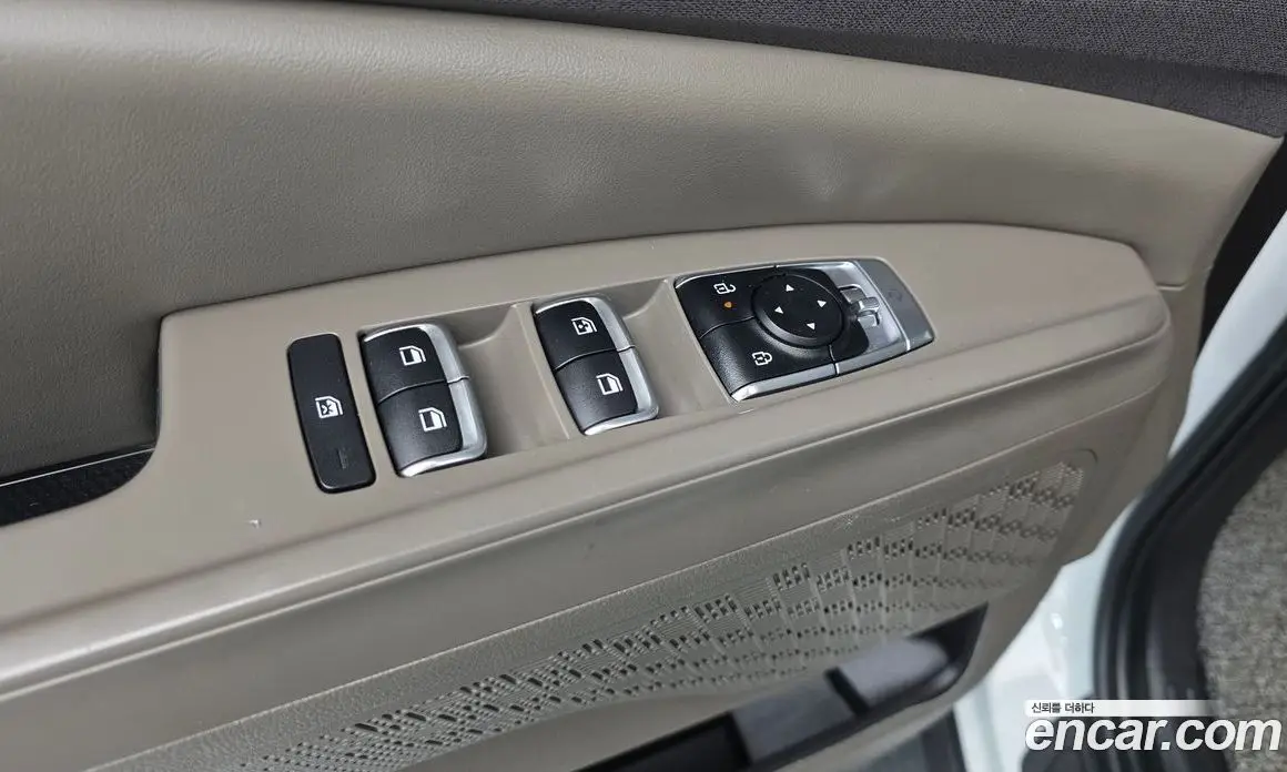 Kia Carnival 2024 2.2 автомат (гидро), фото 20