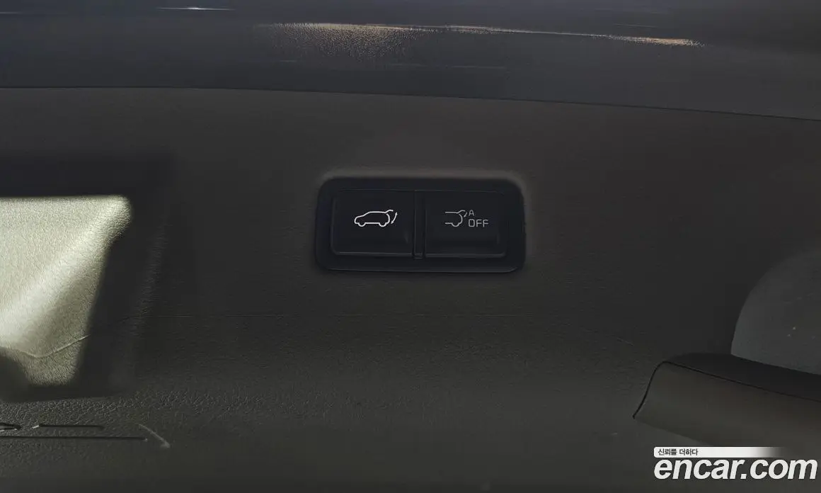 Kia Carnival 2024 1.6 автомат (гидро), фото 35
