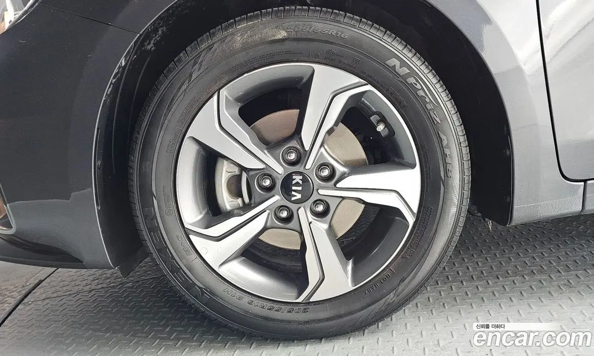 Kia K3 2019 1.6 автомат (гидро), фото 5