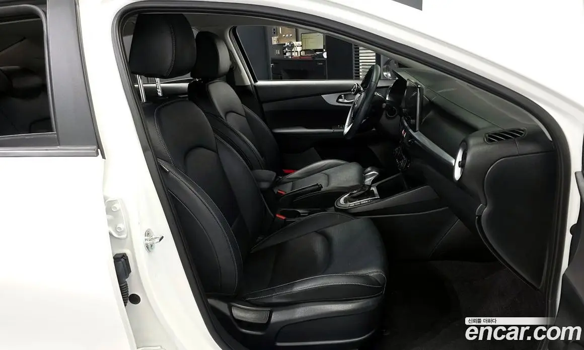 Kia K3 2021 1.6 автомат (гидро), фото 11