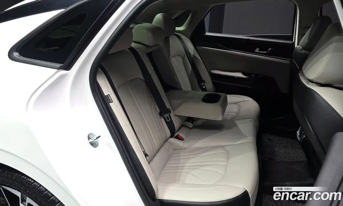 Kia K5 (Optima) 2025 1.6 автомат (гидро), фото 11