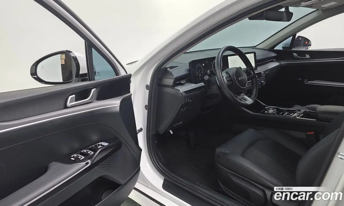 Kia K5 (Optima) 2025 2.0 автомат (гидро), фото 11