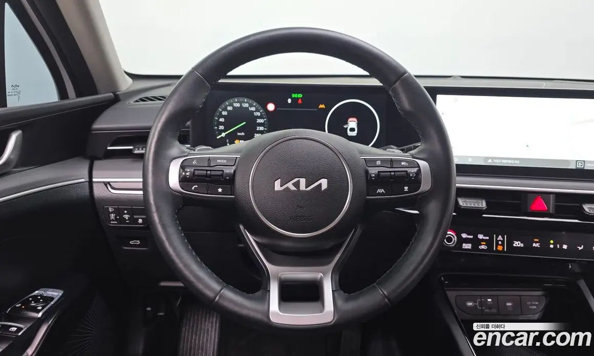 Kia K5 (Optima) 2025 2.0 автомат (гидро), фото 14