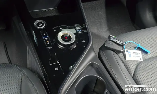 Kia Niro 2023 0.2 автомат (гидро), миниатюра 11