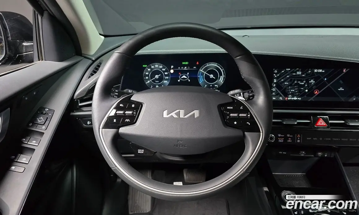 Kia Niro 2023 0.2 автомат (гидро), фото 17